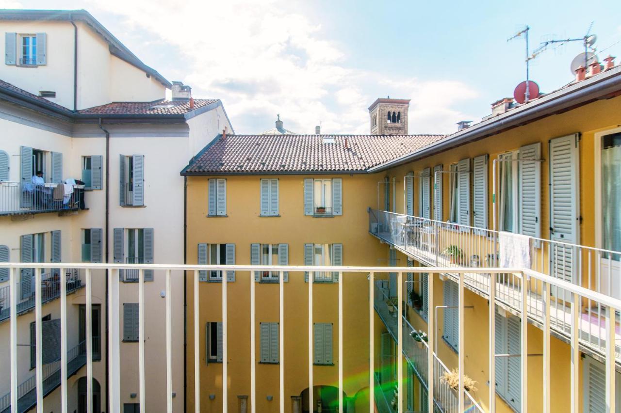 Appartamento Sky Attic 72 - The House Of Travelers *