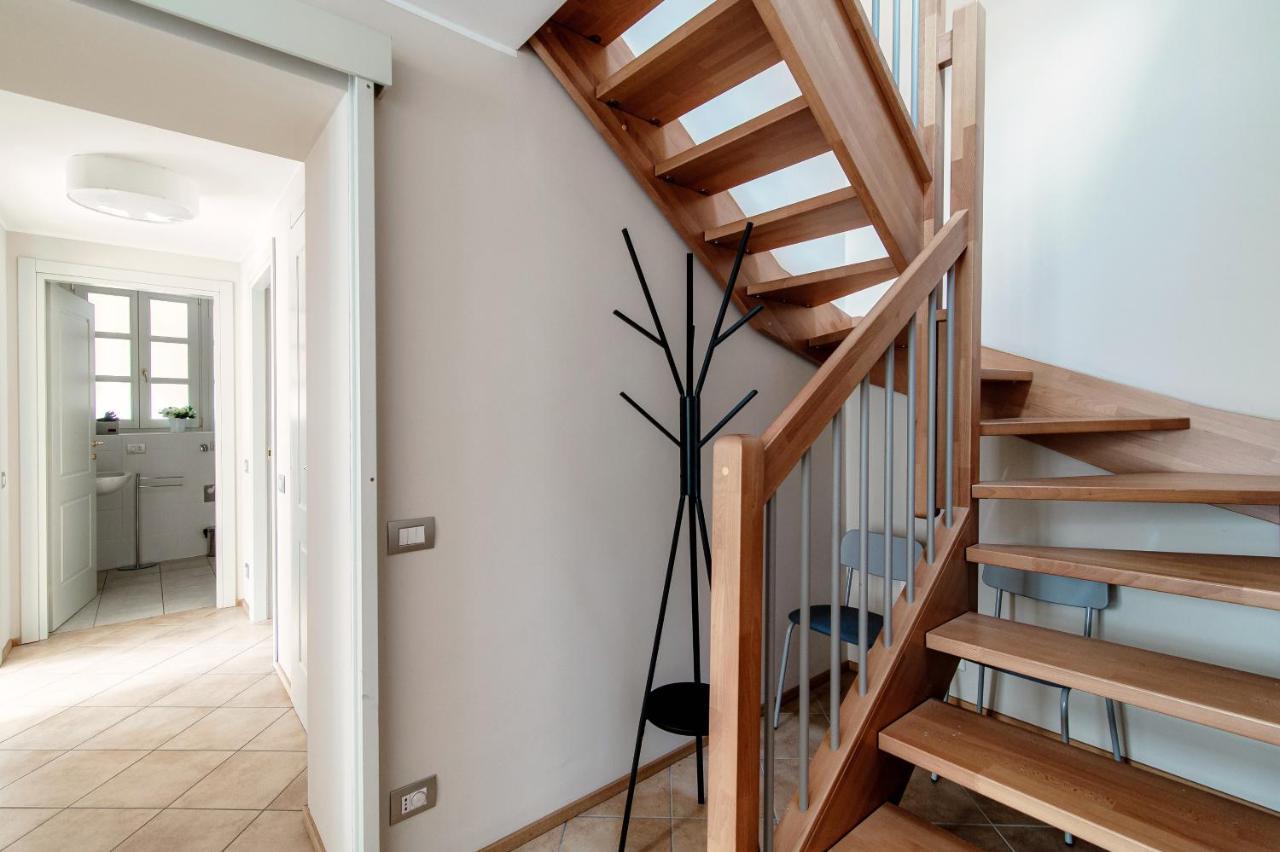 Sky Attic 72 - The House Of Travelers Apartamento *