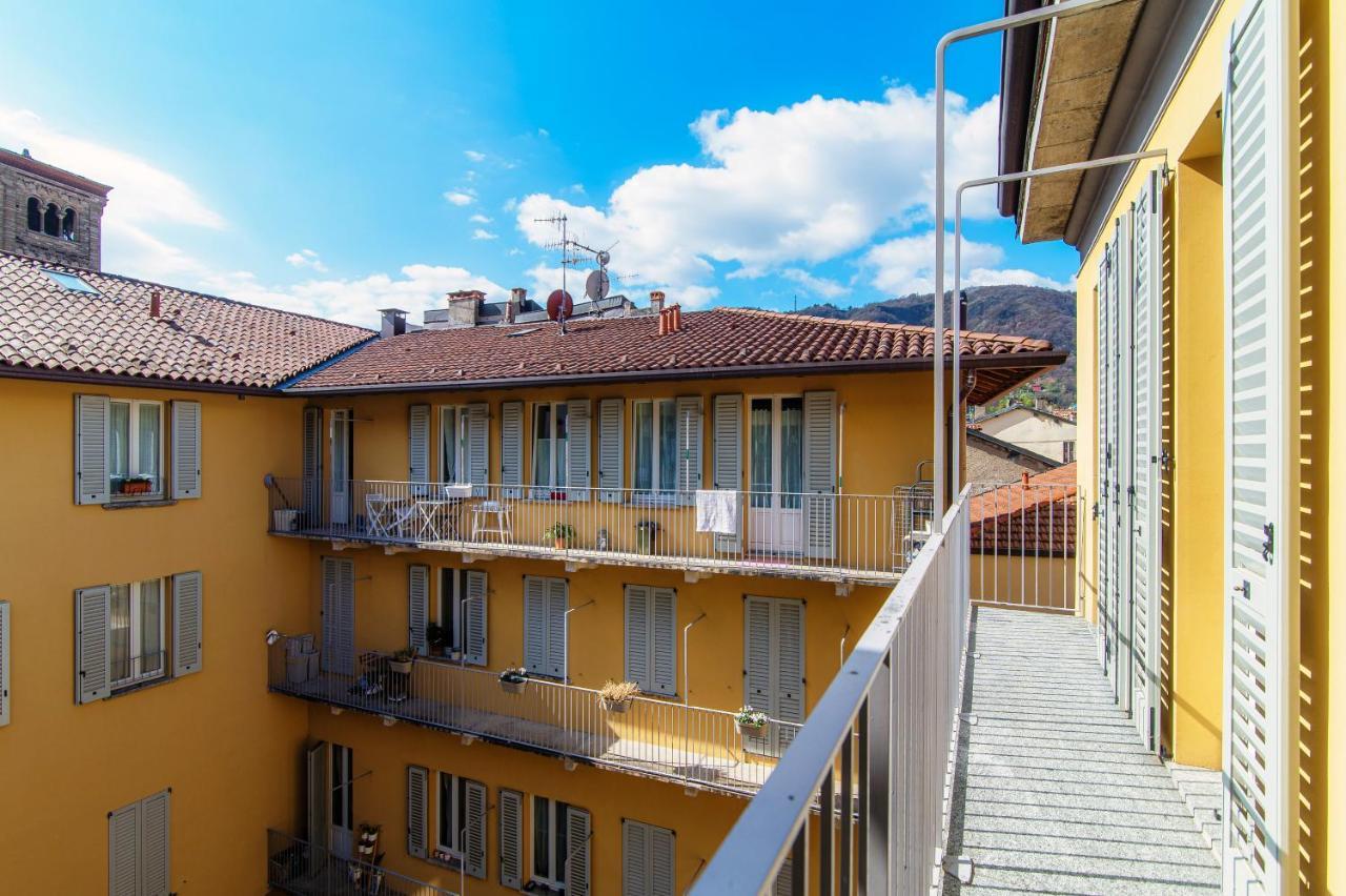 Sky Attic 72 - The House Of Travelers Apartamento *